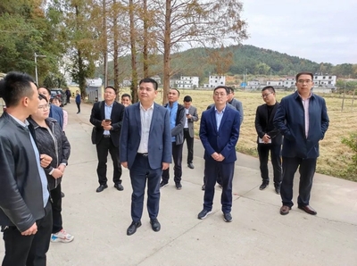 繁昌區來我縣開展縣域結對共建 共謀發展新篇，助力防腐產業升級